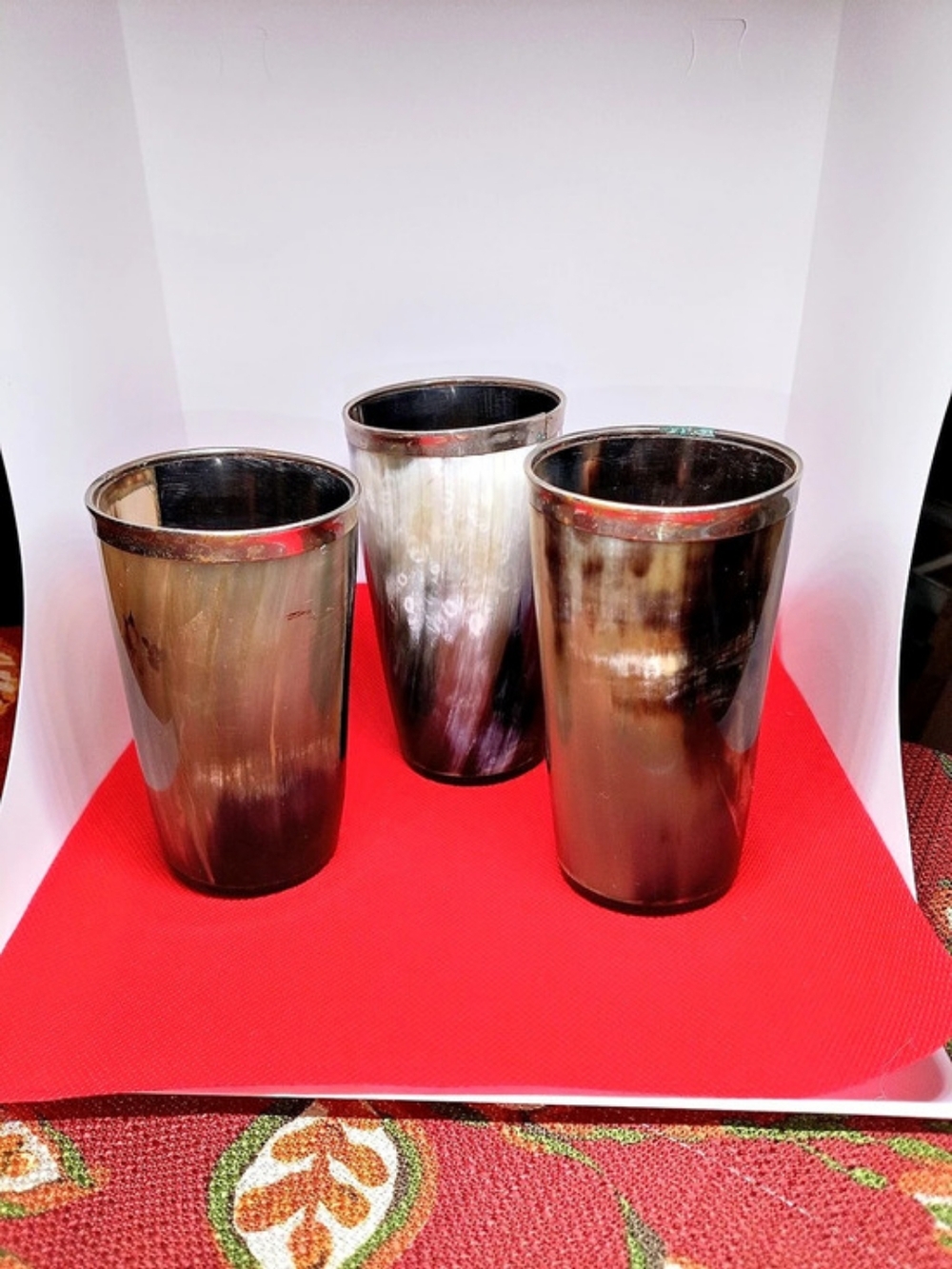 Three-Piece Brown & White Decorative Set